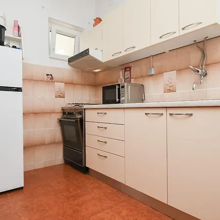 Apartment Zeljko *